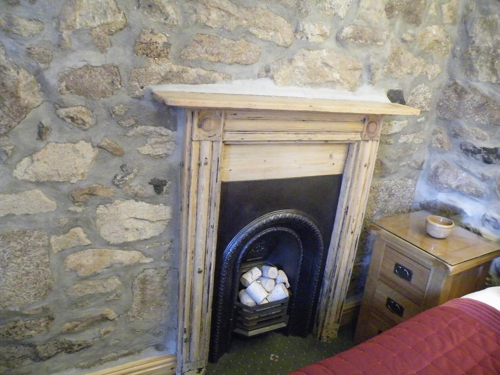 The Fountain Licensed B&B Penzance Rum bild